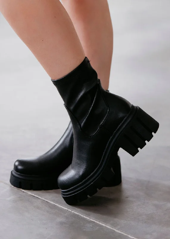 Steve Madden Boomba Lug Boot