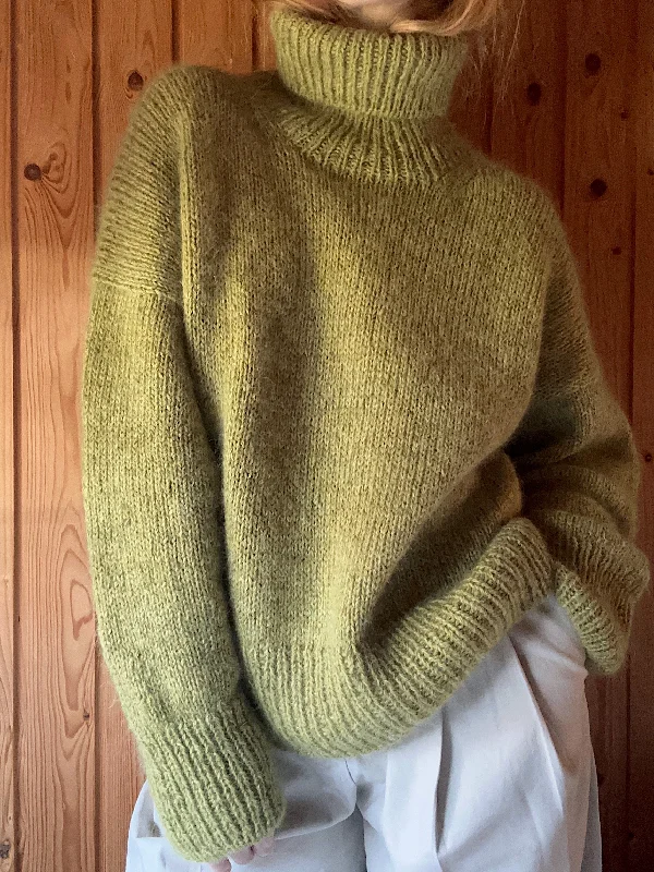 Sweater No. 25 - ENGLISH