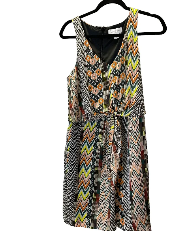 Dress Casual Short By Jessica Simpson In Multi-colored, Size: M